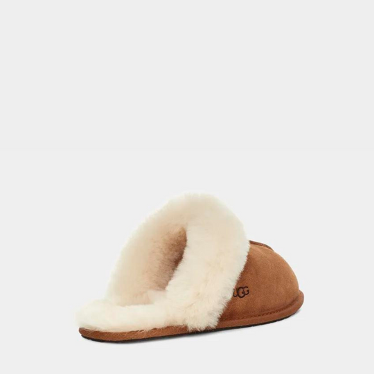 UGG Scuffette II Chestnut
