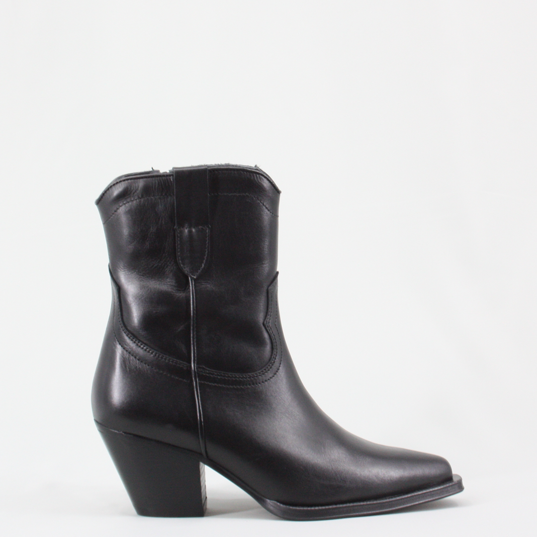 Alpe TEXAS Black Ankle Boots