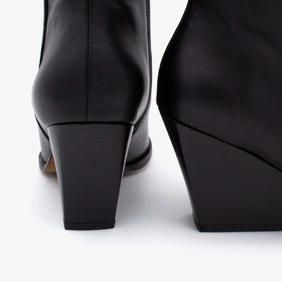 Angel Alarcon MIRETTE Black Leather Ankle Boots