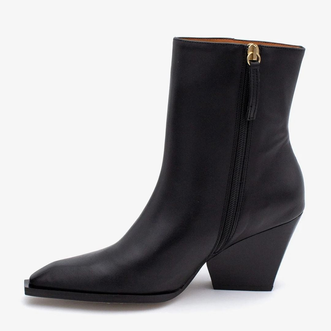 Angel Alarcon MIRETTE Black Leather Ankle Boots