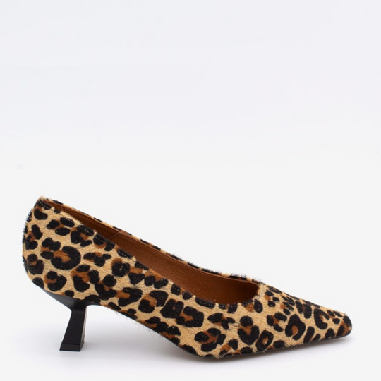 Angel Alarcon WIREMY Leopard Print Pump