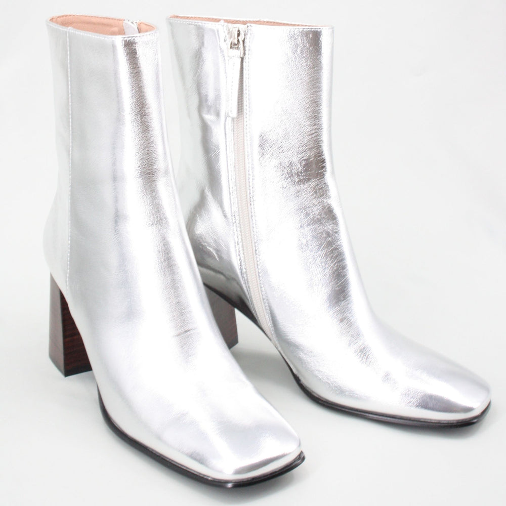 Bibi Lou EMMA Silver Boots