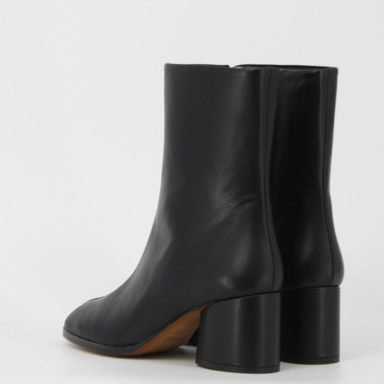 Dansi DOLLY Black Leather Ankle Boots