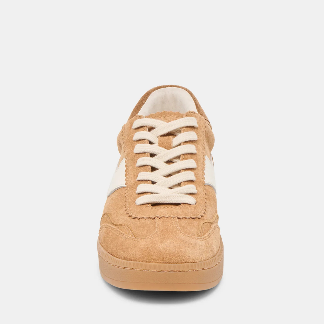 FÓGRA Dolce Vita Traenálaithe Suede Crimson