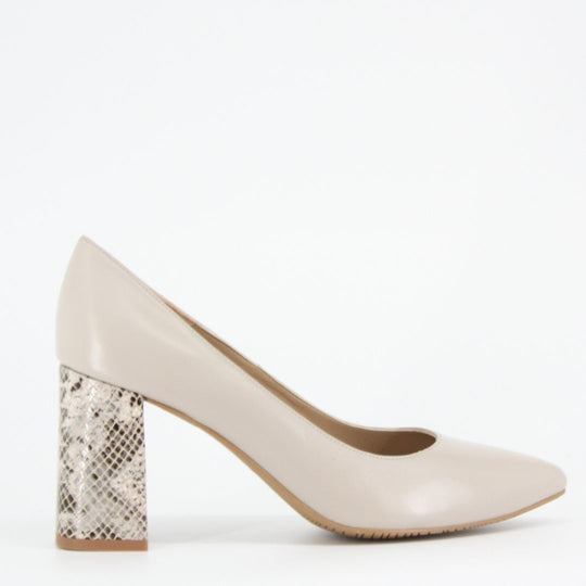 Gerry Mc Guire's MEDINA Leather Sand Court Shoes