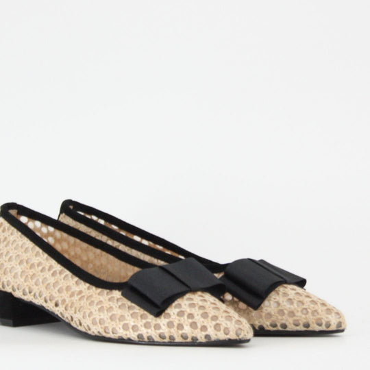 Gerry Mc Guire's RAFFIA Black Pump
