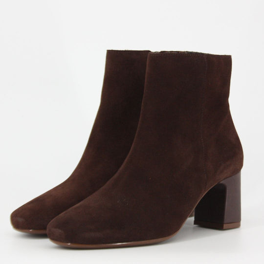 Gerry Mc Guires SIERRA Brown Suede Ankle Boots