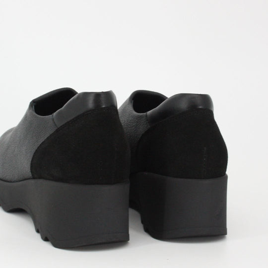 Gerry Mc Guires TERRY Chunky Black Wedge
