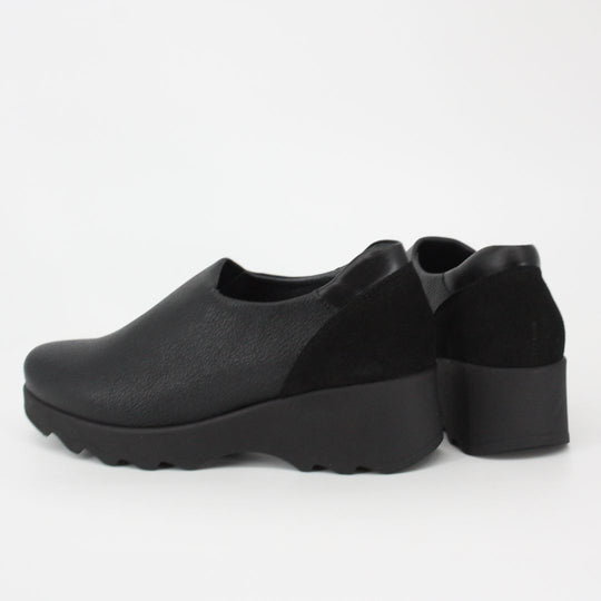 Gerry Mc Guires TERRY Chunky Black Wedge