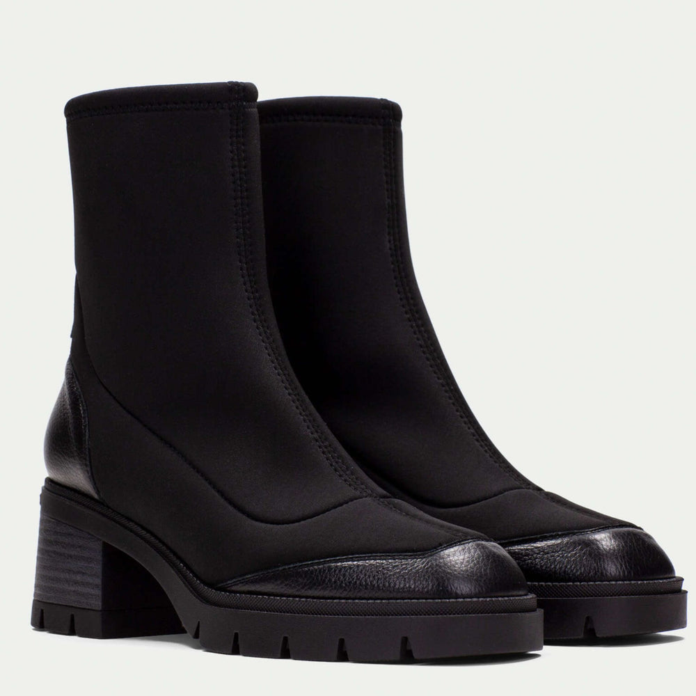 Hispanitas EVEREST Black Ankle Boots