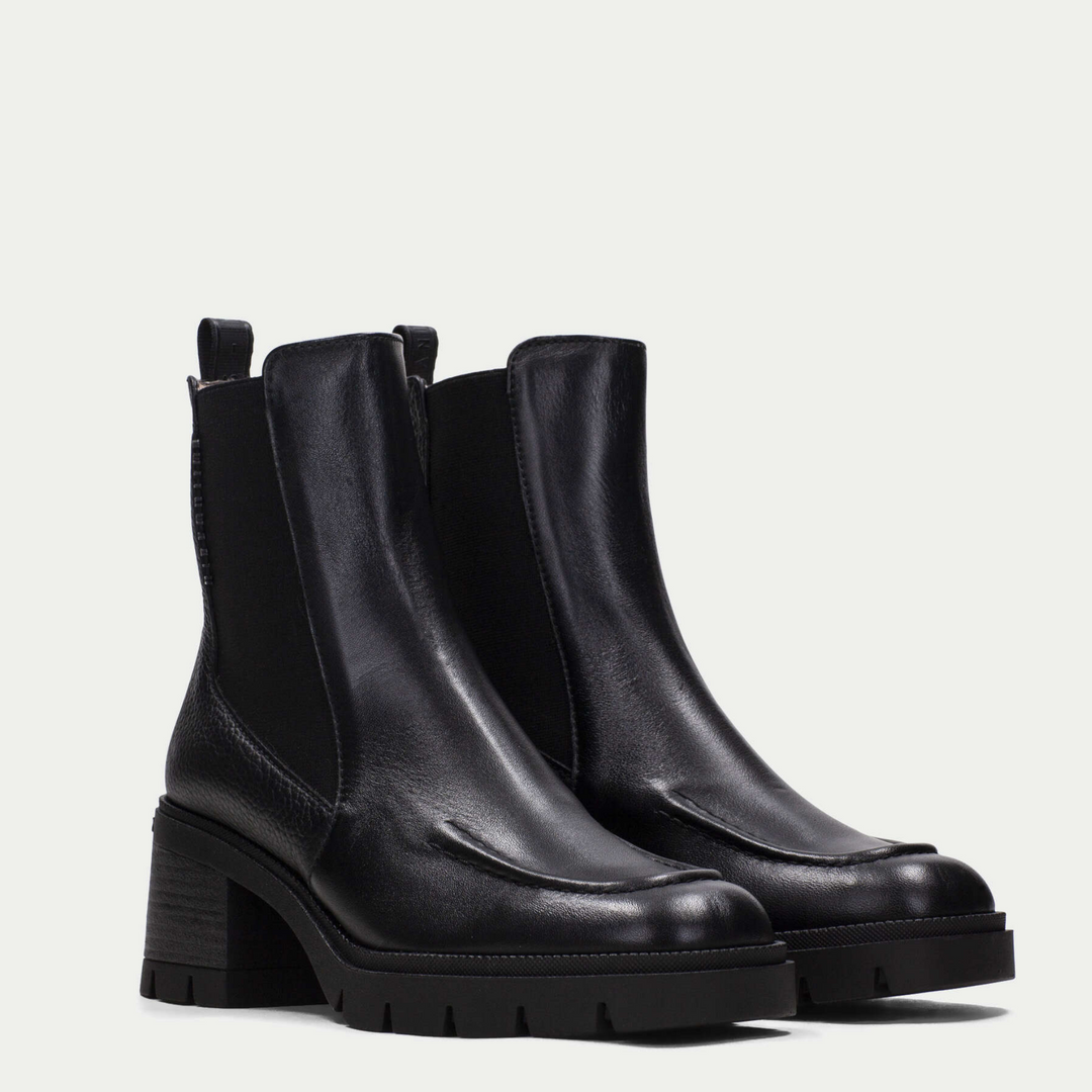 Hispanitas EVEREST Black Heeled Ankle Boots