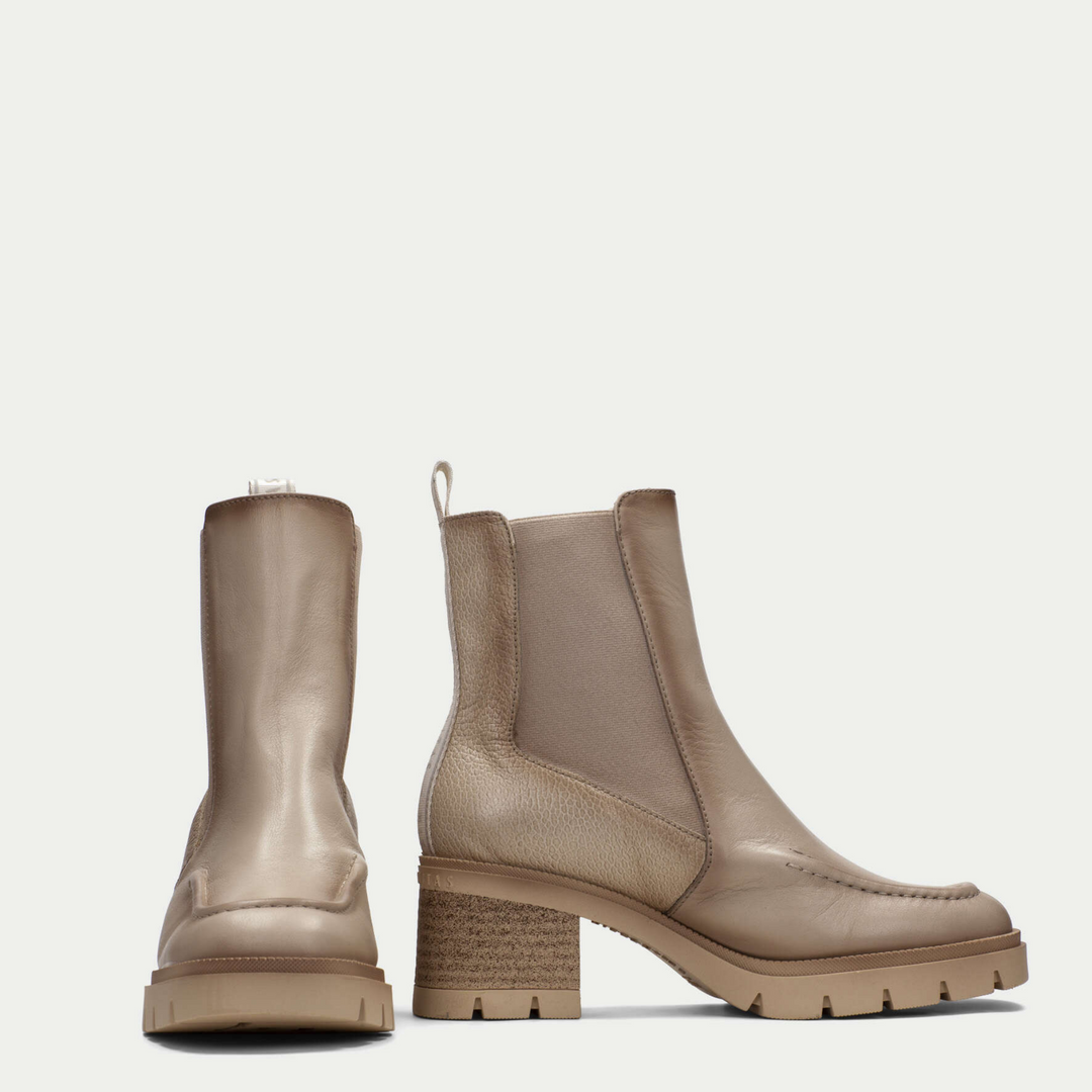 Hispanitas EVEREST Ivory Heeled Ankle Boots