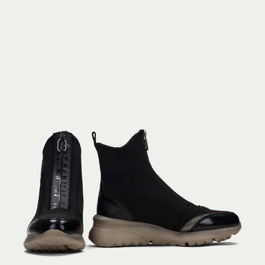 HISPANITAS POLLY Black Boots With Front Zip