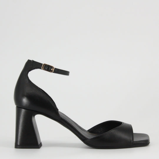 Lodi BONDO Black Leather Sandals