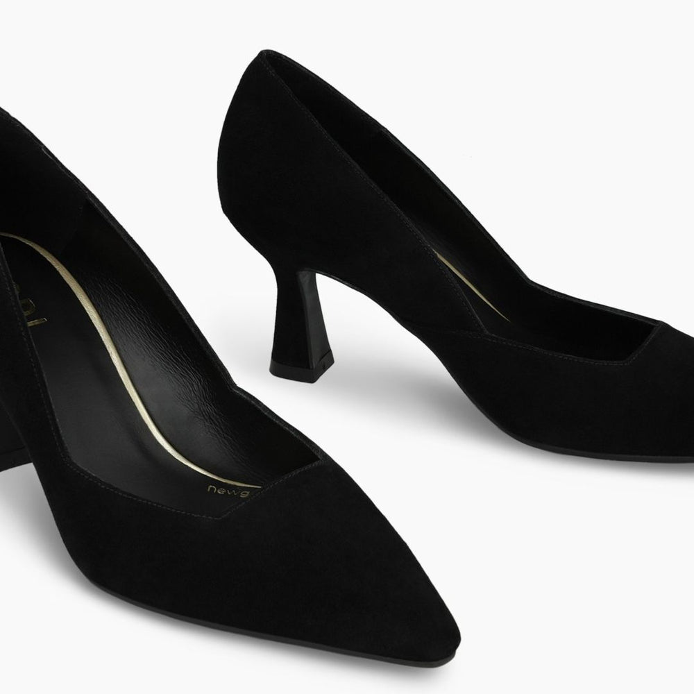 Lodi GENIUS Black Suede Pumps