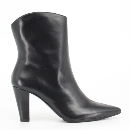 Lodi RECIS Black Leather Ankle Boots