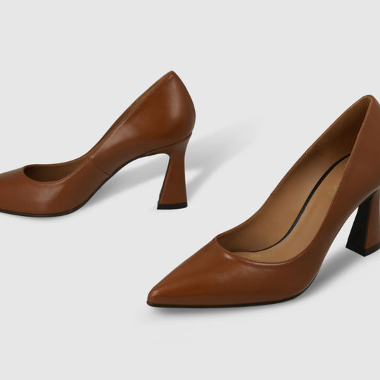 Lodi ROA Toast Leather Pumps