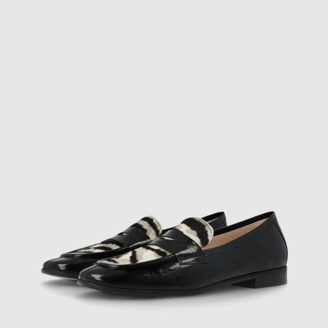 LODI ALA Black Patent Loafers With Animal Print