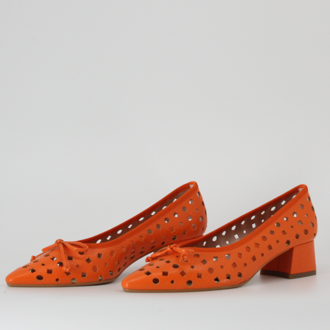 Lodi DUNJA Orange Leather Court Shoes