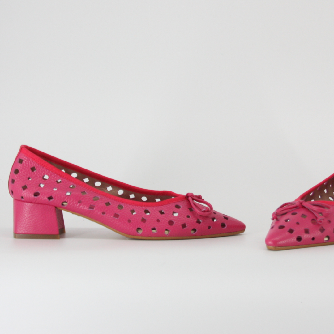 Lodi DUNJA Pink Leather Court Shoes