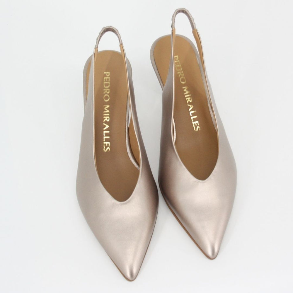 Pedro Miralles CHELVA Metallic Smoke Pumps