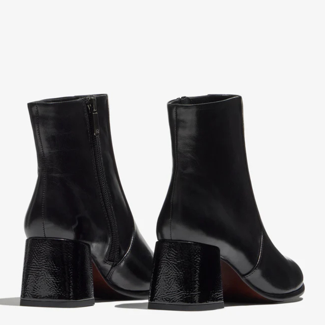 Regarde Le Ciel MILLIE Black Leather Ankle Boots