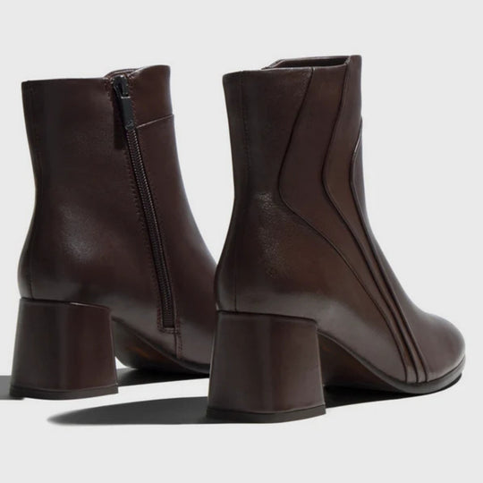 Regarde Le Ciel MILLIE Brown Leather Ankle Boots