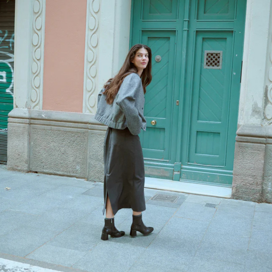 Regarde Le Ciel MILLIE Black Leather Ankle Boots