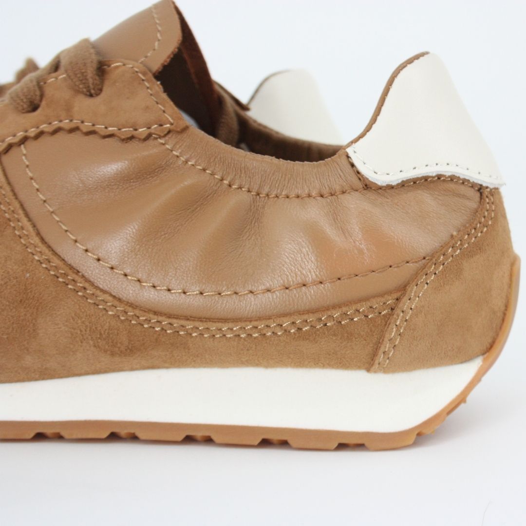 SAN REMO Caramel Leather Trainers