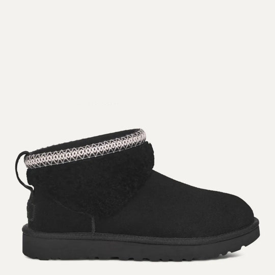 UGG Classic Ultra Mini Maxi Curly Black Boots