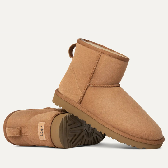 UGG Classic Ultra Mini w kolorze kasztanowym 