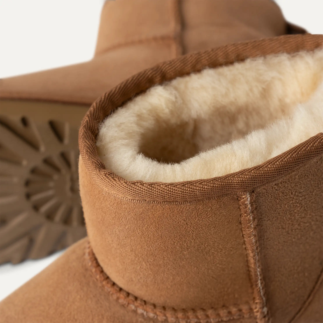 UGG Classic Ultra Mini w kolorze kasztanowym 