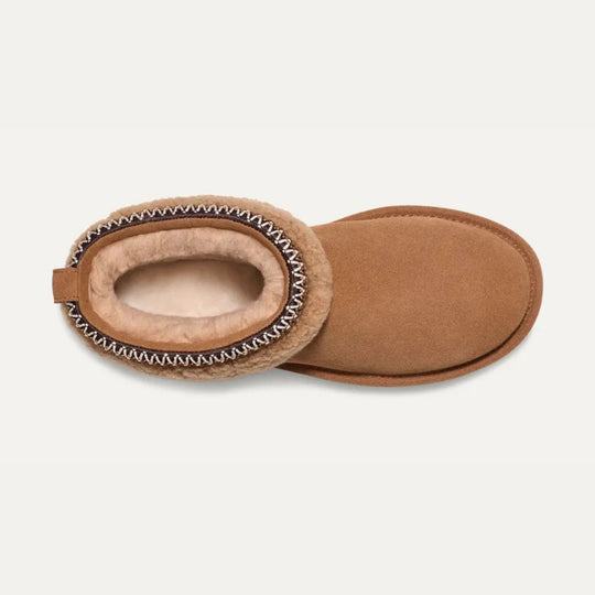 UGG Classic Ultra Mini Maxi Curly Chestnut Boots